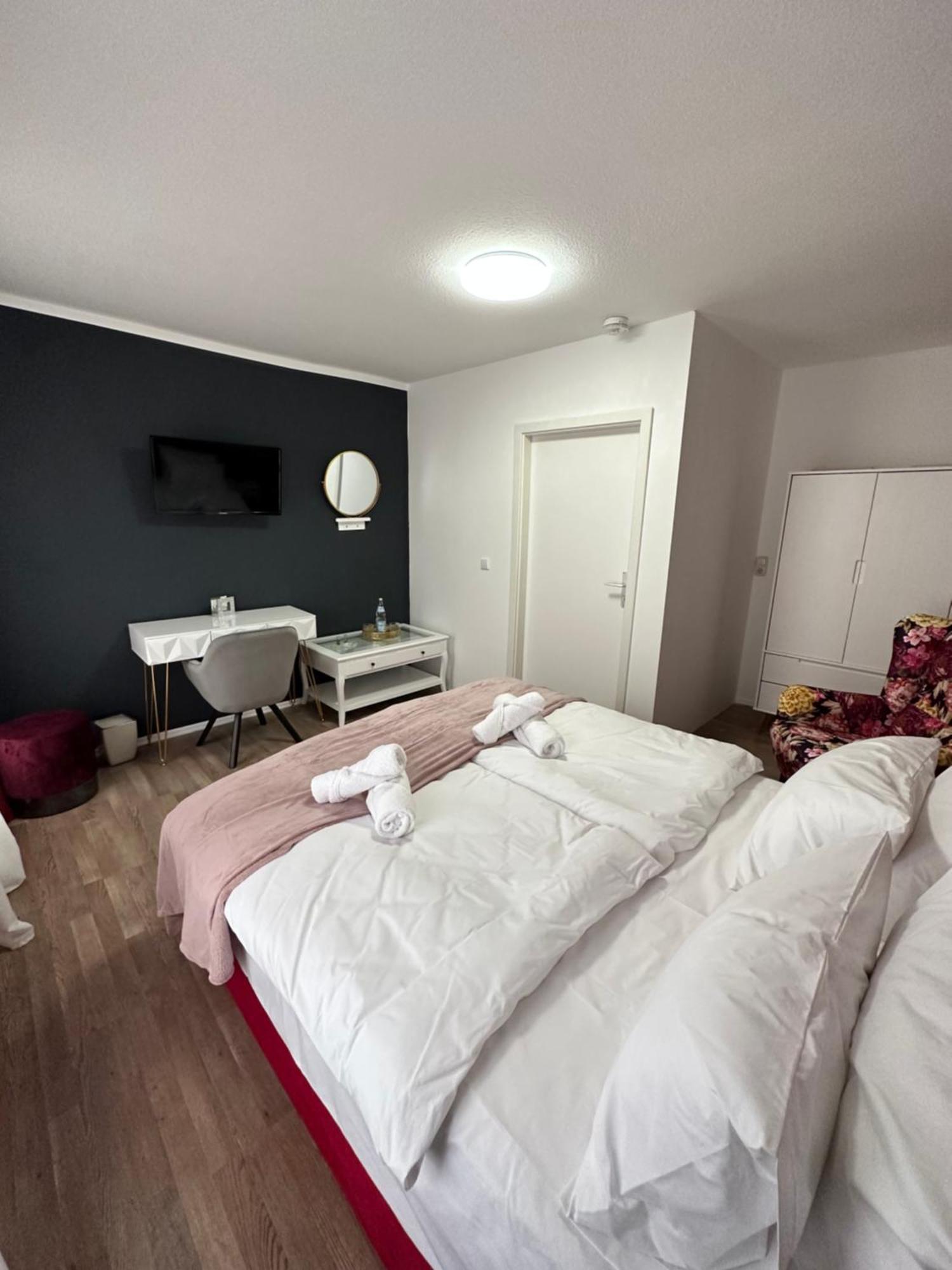 Ferienwohnung Bx Plauen Exterior photo